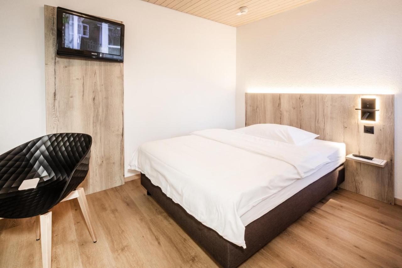 Gasthof Enge Self Check-In Hotel 졸로투른 외부 사진