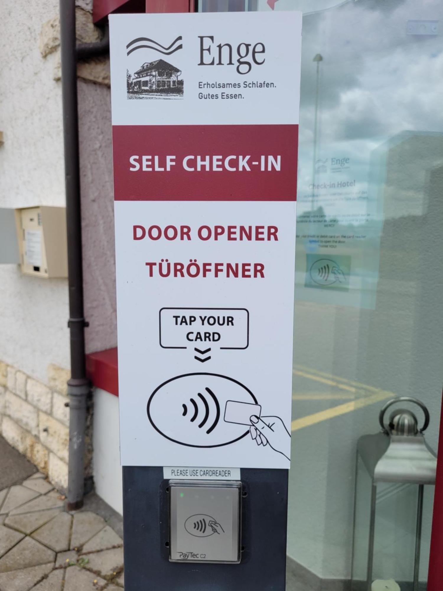 Gasthof Enge Self Check-In Hotel 졸로투른 외부 사진